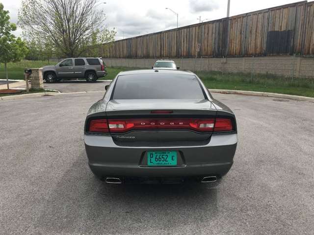 2011 Dodge Charger SE 4dr Sedan